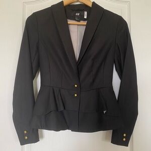 H&M Black Blazer with a Ruffled Bottom and Gold Buttons Size 2